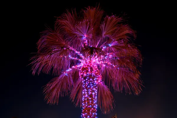 Glendale Glitters