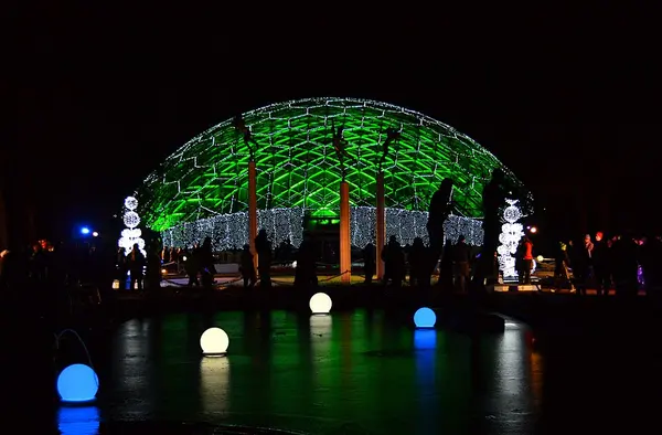 Climatron Garden Glow- - -