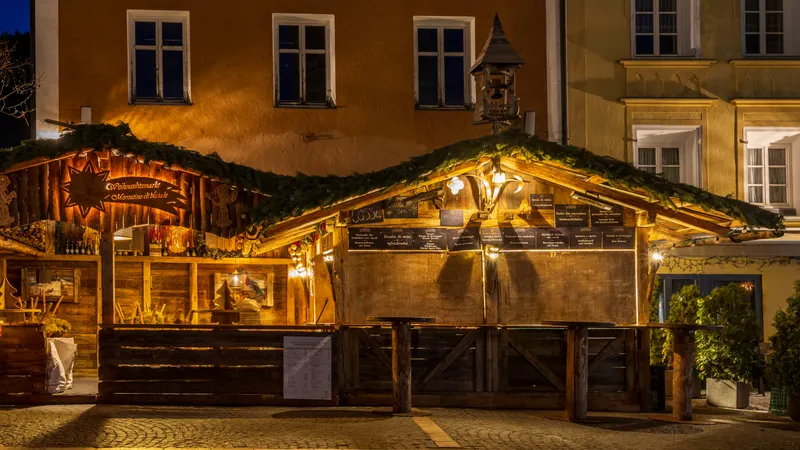 Casetta in legno del mercatino di Natale di Vipiteno